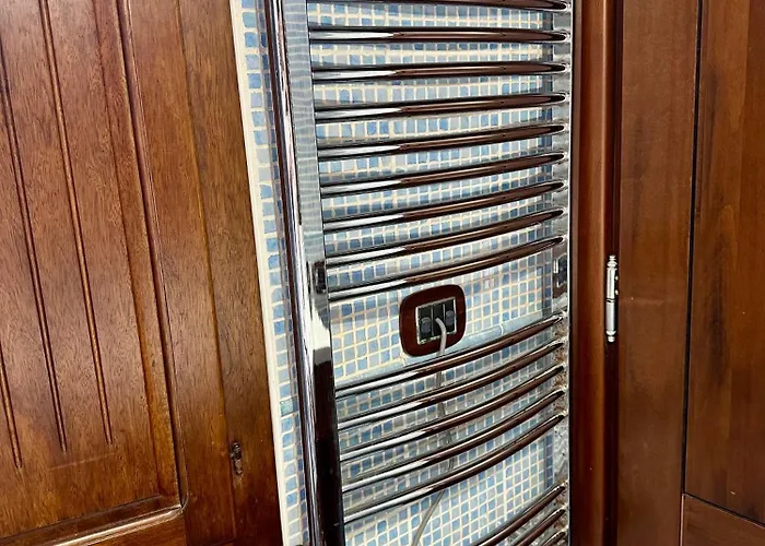 Casa Al Centro Di Tra Mare E Miniere Apartman